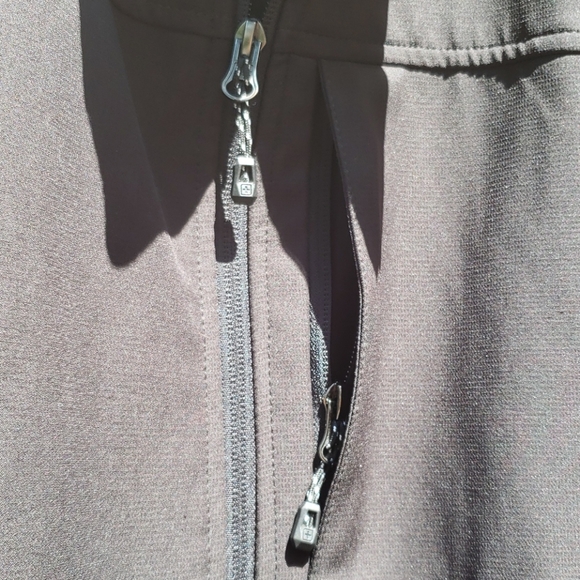 Swiss Tech Performance Jacket - Picture 3 of 8